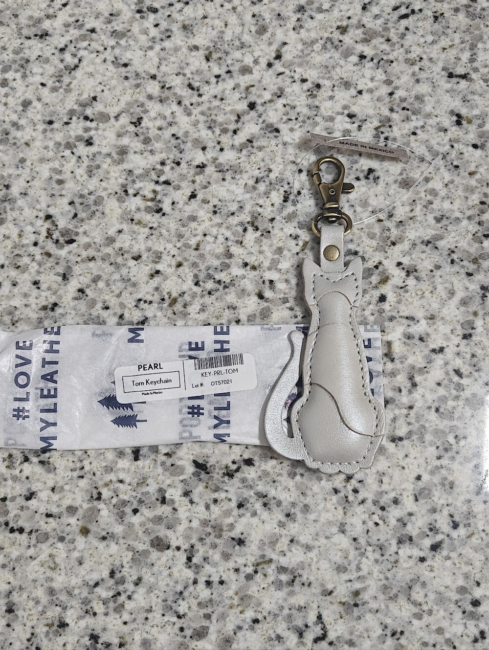 Portland leather Cat Tom Keychain - Pearl white - Picture 3 of 3